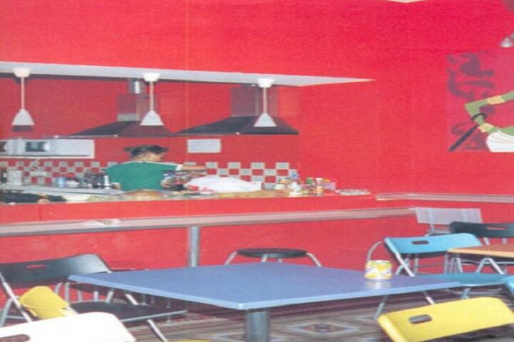 cafeteria
